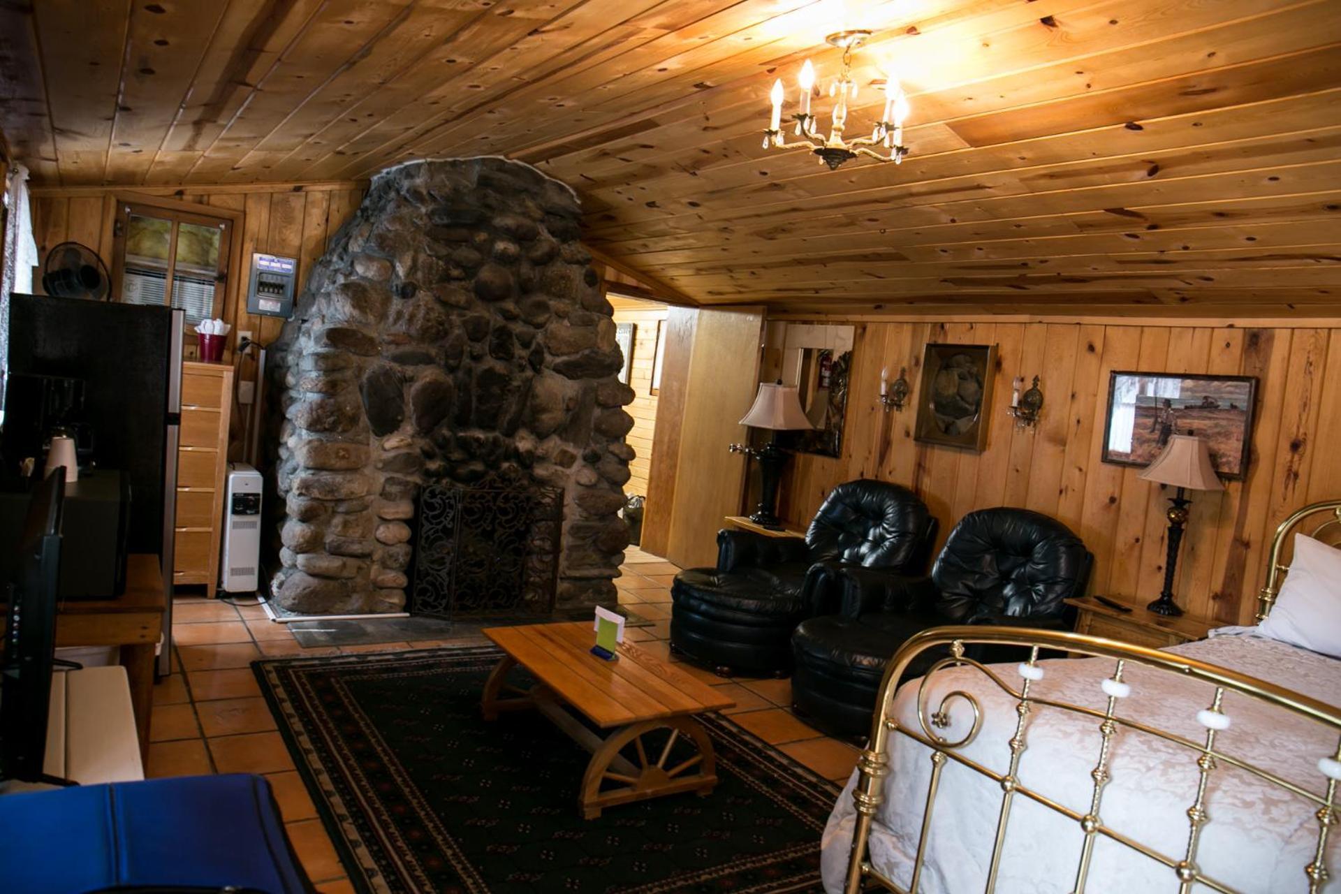 Holy Smoke Resort Keystone Rum bild